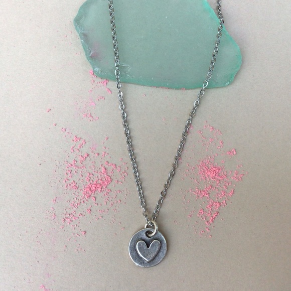 New Sundance Charm Heart Necklace - Picture 4 of 7